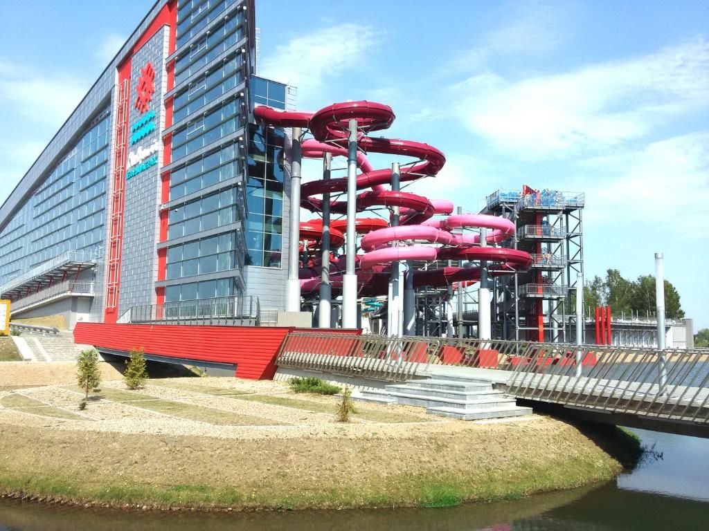 Апарт-отели JACUZZI New LOFT ApartComplex, Панорамный вид на центр Минска Минск